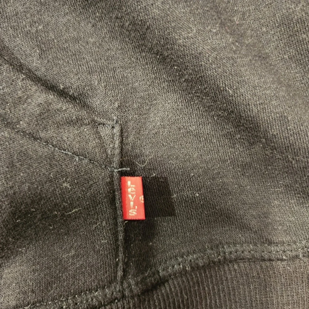 Levis levi men